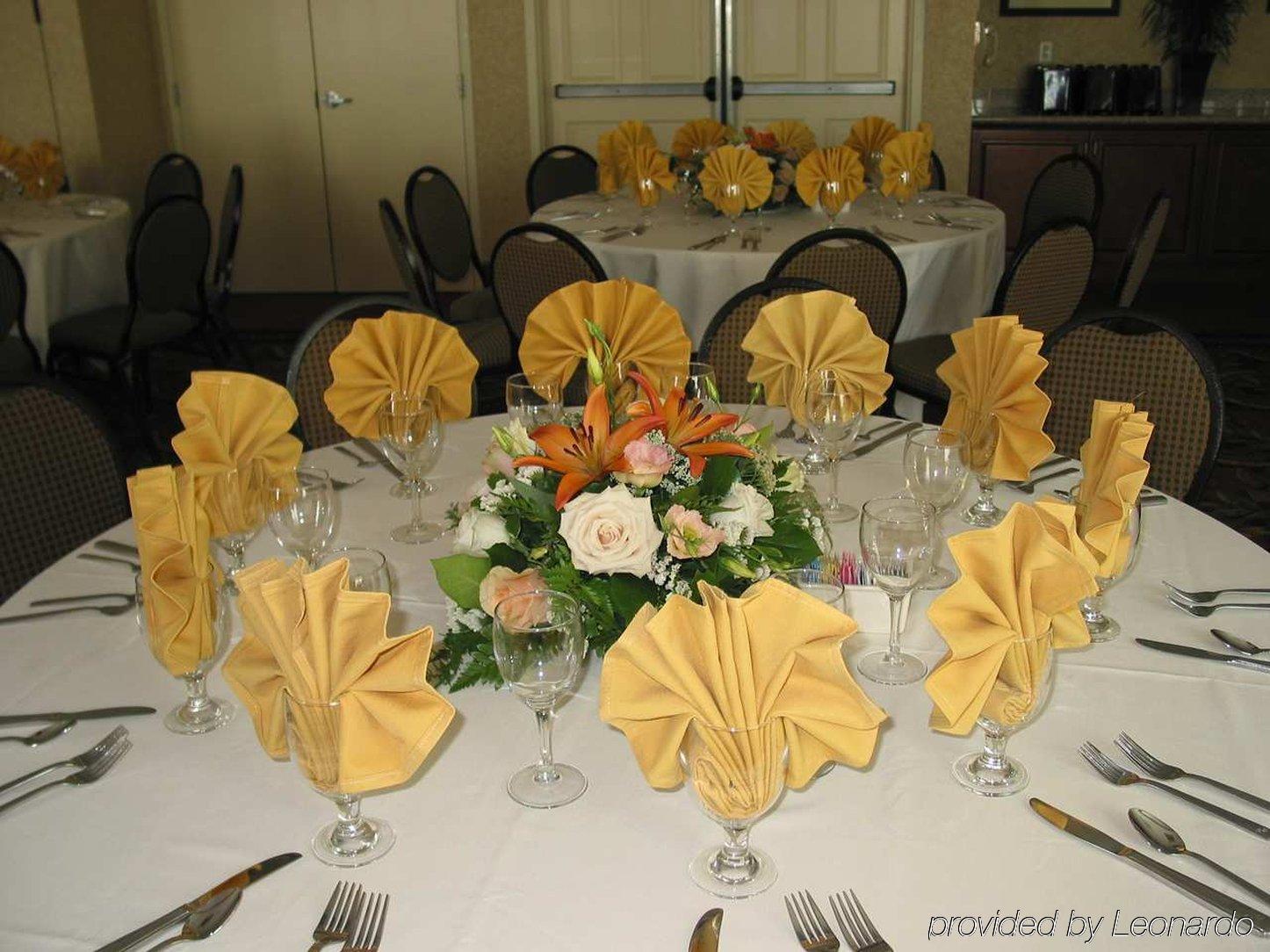 Hilton Garden Inn Ontario Rancho Cucamonga Instalações foto